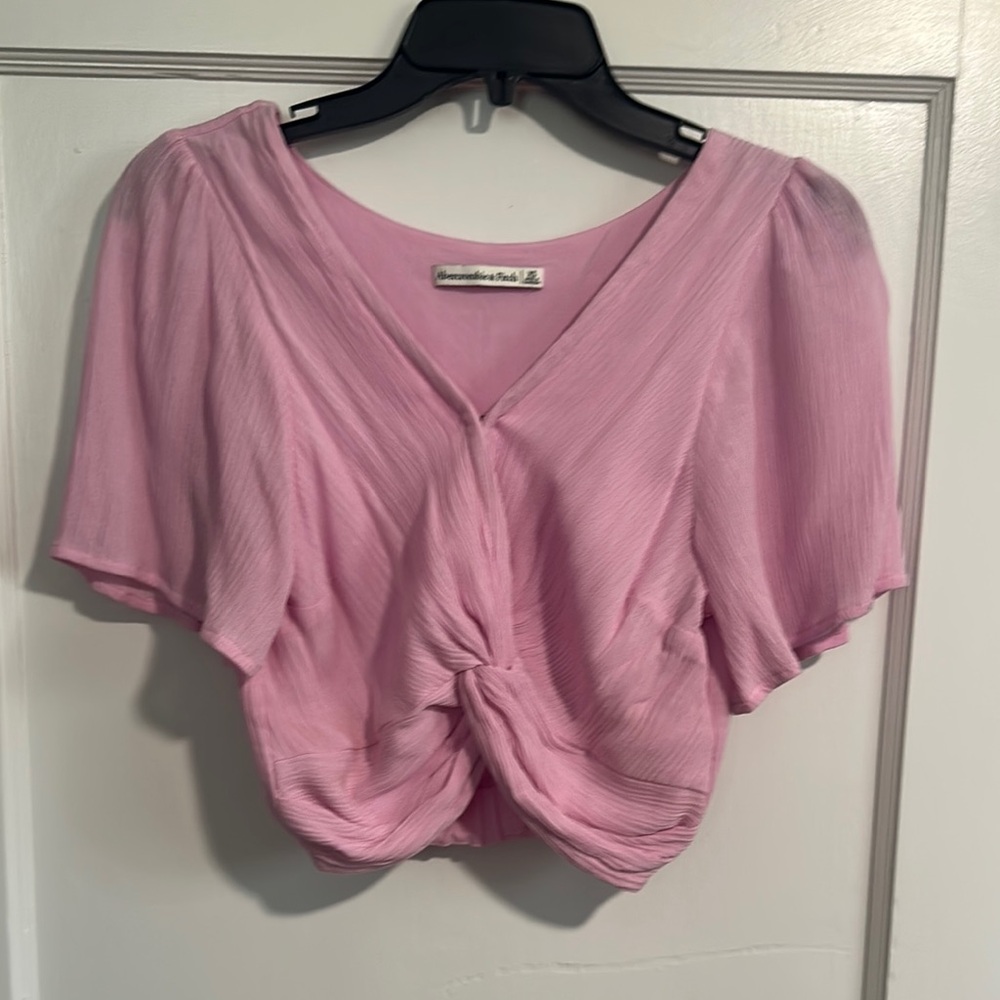 NWOT Abercrombie & Fitch Cropped Blouse